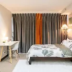 A2J Luxury 2Br Bgc Uptown Suite Near Uptown Mall